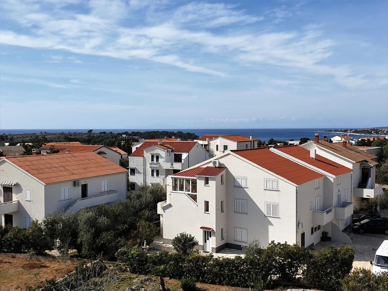 Apartment Valamar Novalja Eksteriør bilde