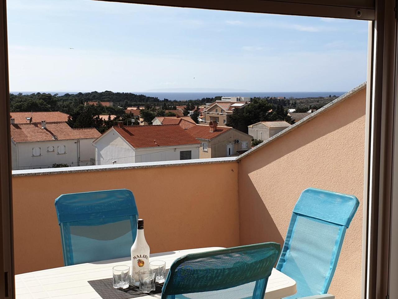 Apartment Valamar Novalja Eksteriør bilde