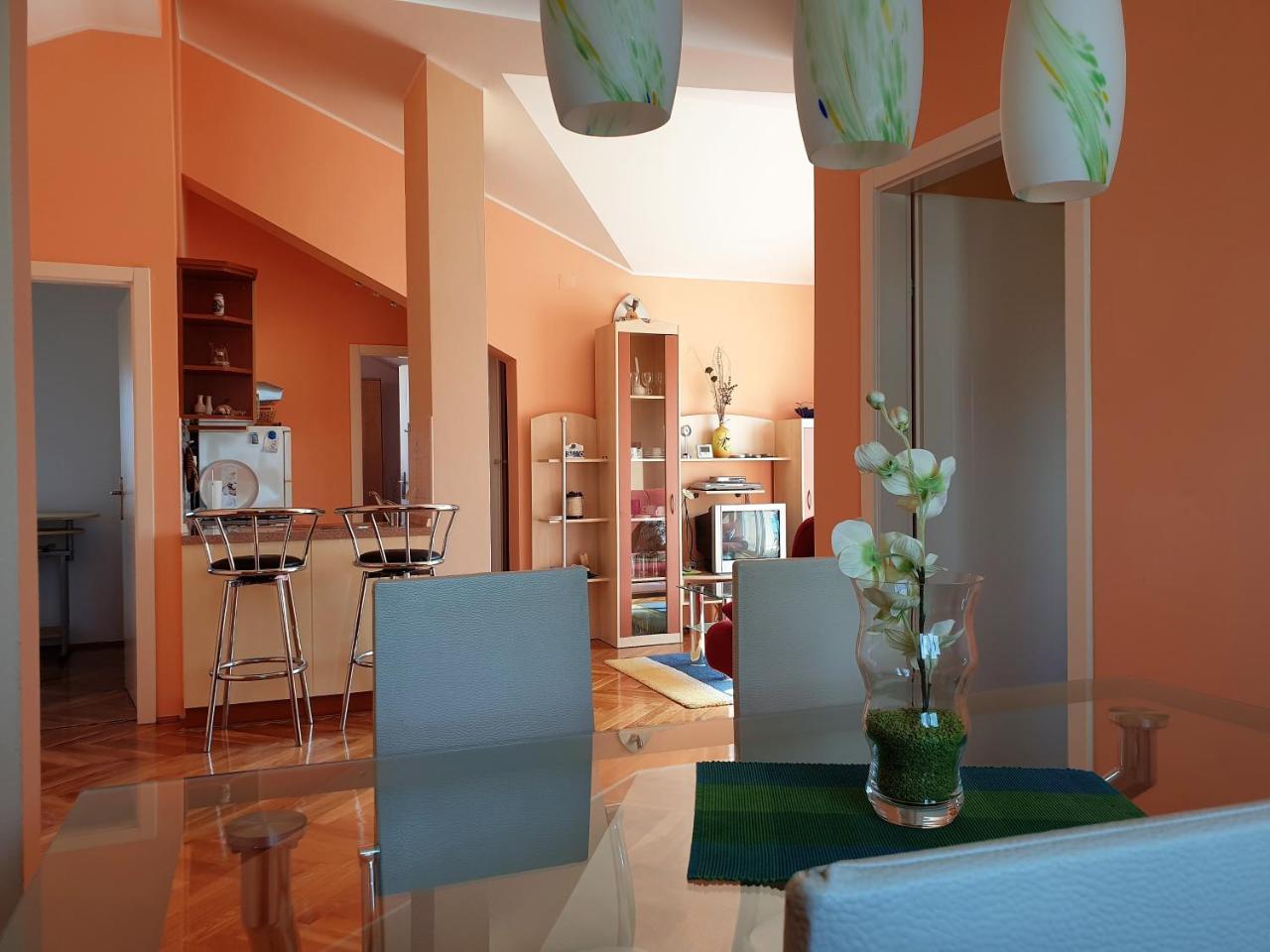 Apartment Valamar Novalja Eksteriør bilde